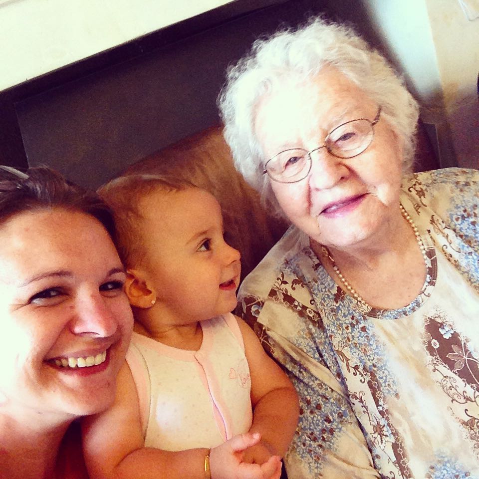 3generations grandmere petitefille arrierepetitefille instafamily instalove